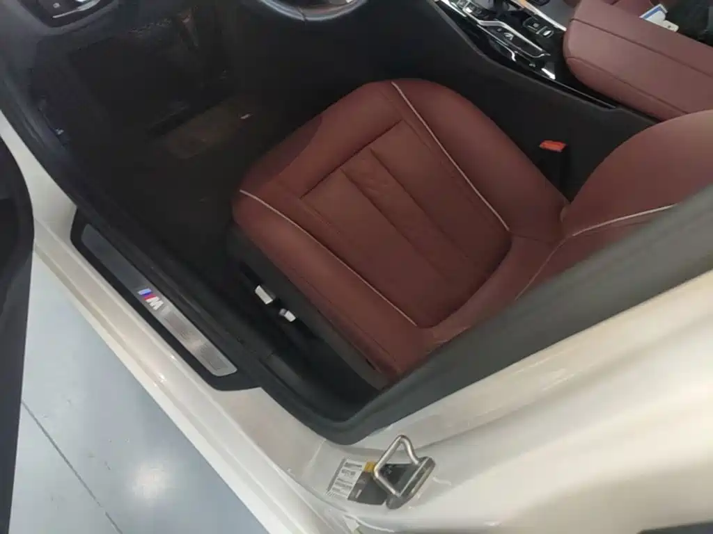 BMW 5 Series New Energy 2021 — фото 16