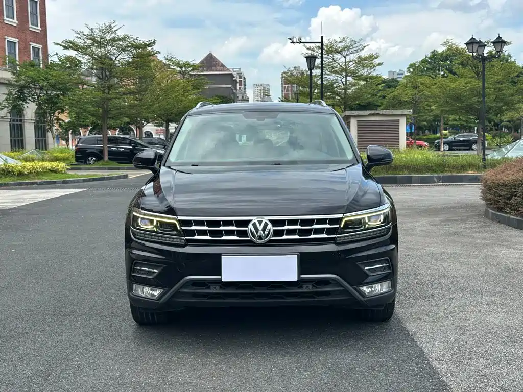 Volkswagen Tiguan L 2019
