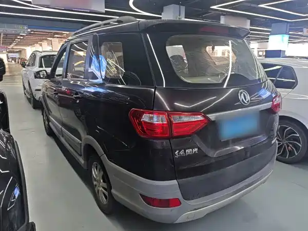 Dongfeng Scenery 370 2016