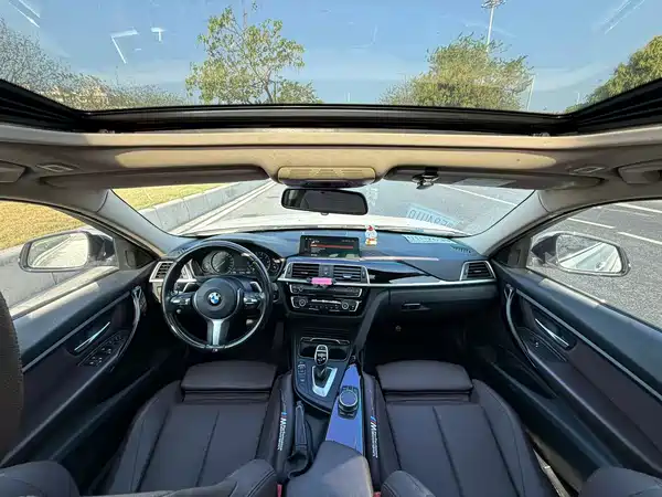 BMW 3 Series 2018