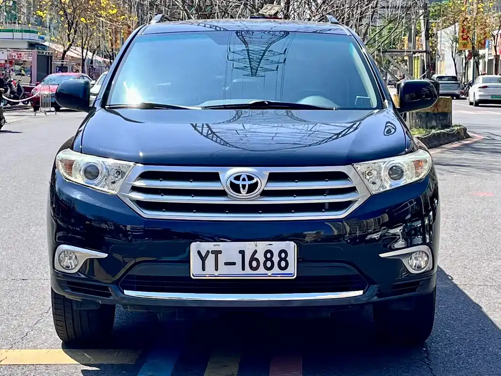 Toyota Highlander 2013 — фото 2