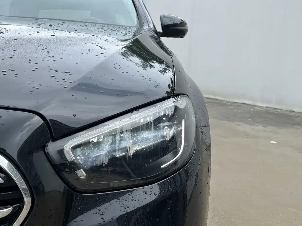 Mercedes-Benz E-Class 2024 — фото 11