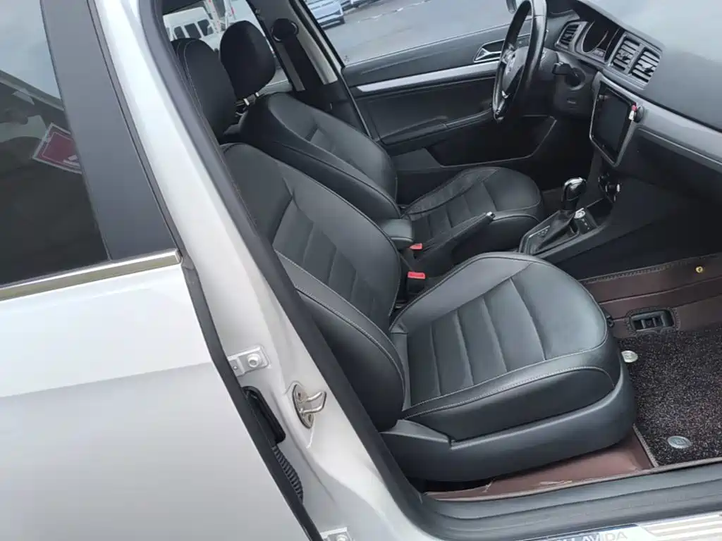 Volkswagen Gran Lavida 2019 — фото 25