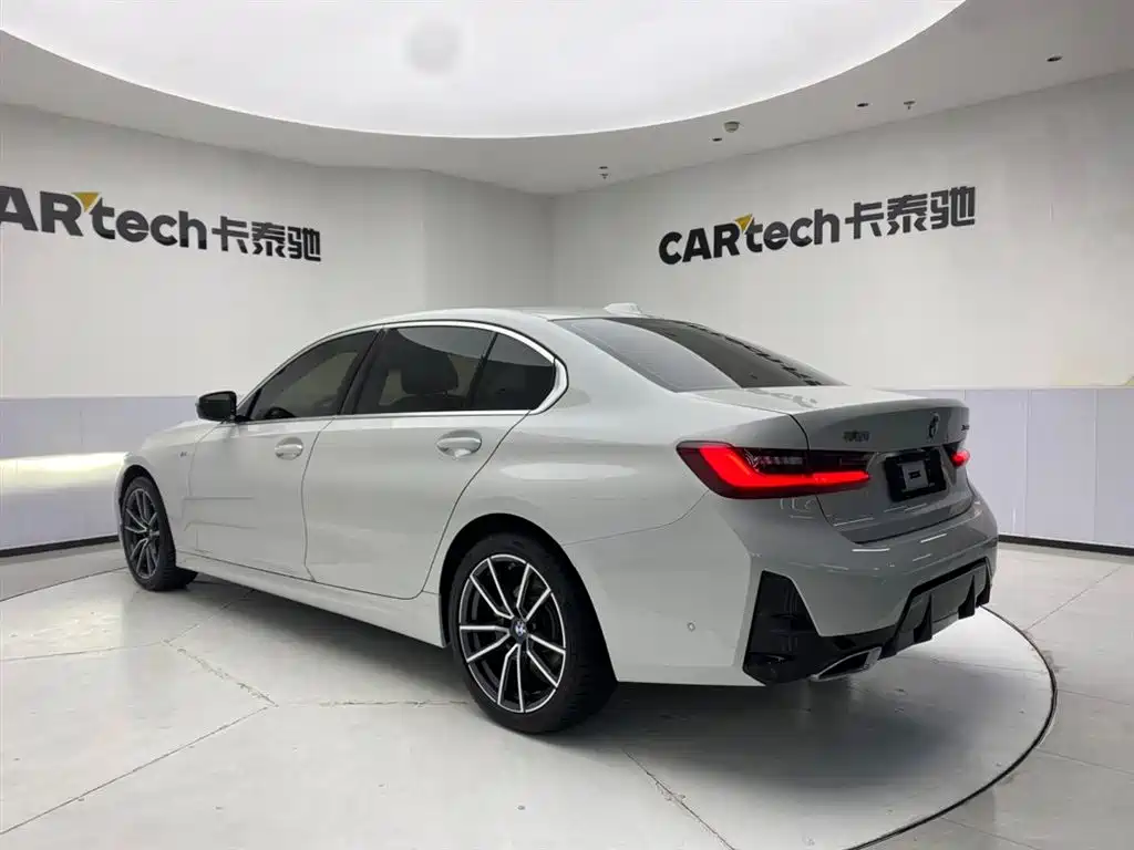 BMW 3 Series 2025