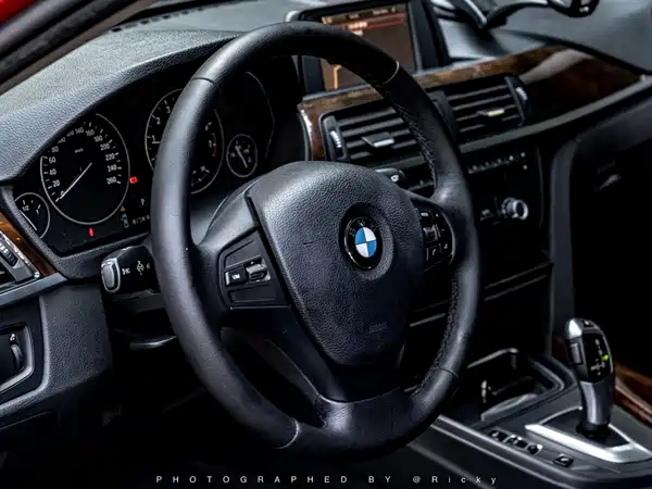 BMW 3 Series 2013