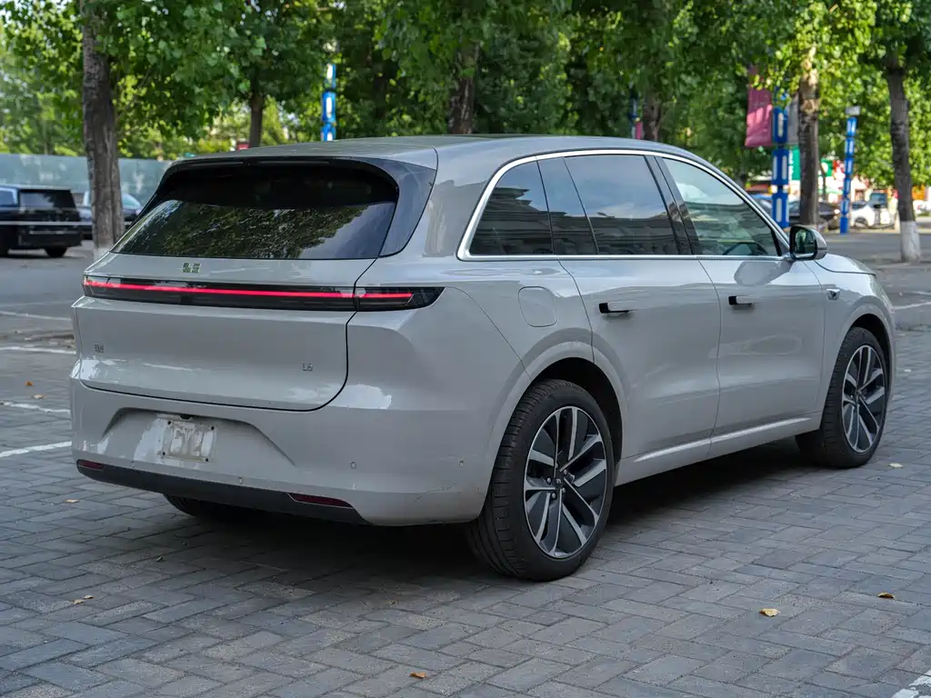 Li Auto Li L6 2024