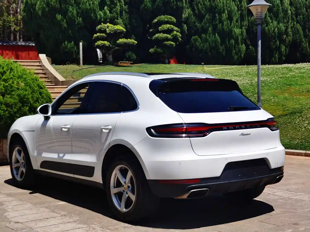 Porsche Macan 2019 — фото 8