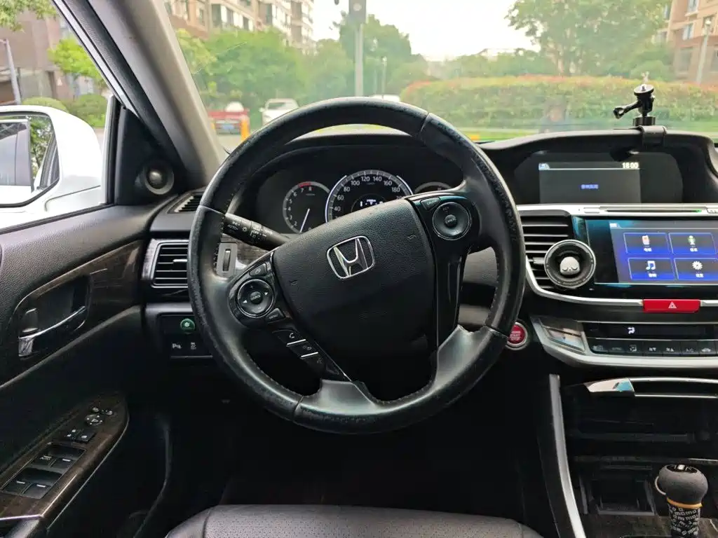 Honda Accord 2016