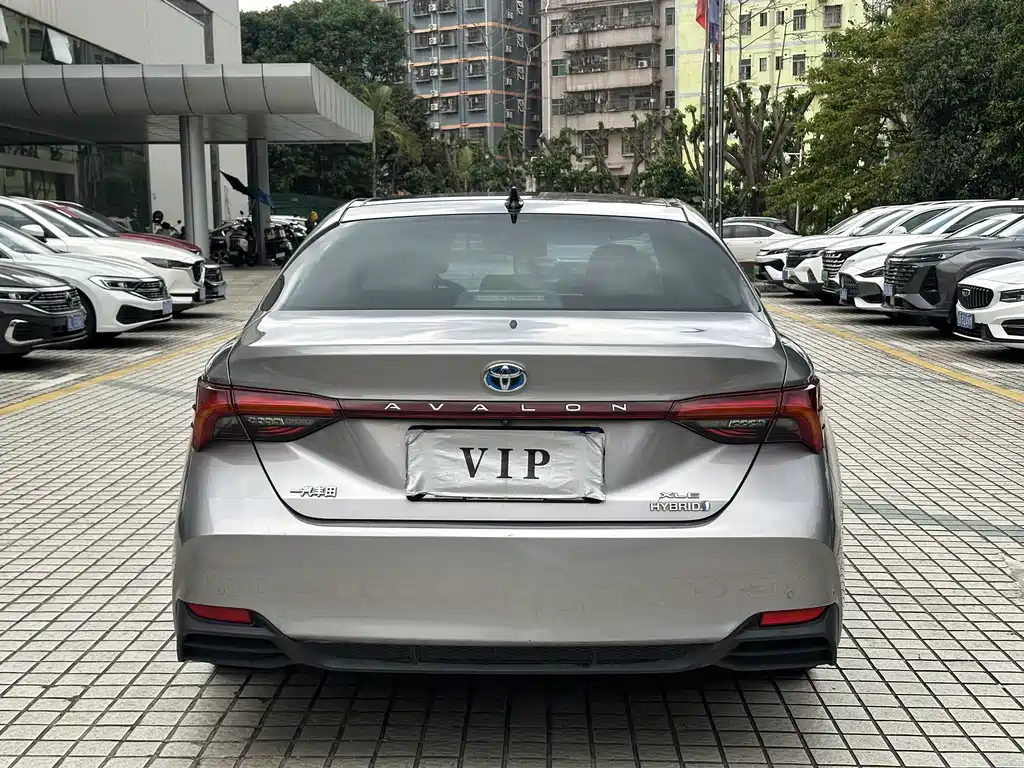 Toyota Avalon 2019 — фото 3