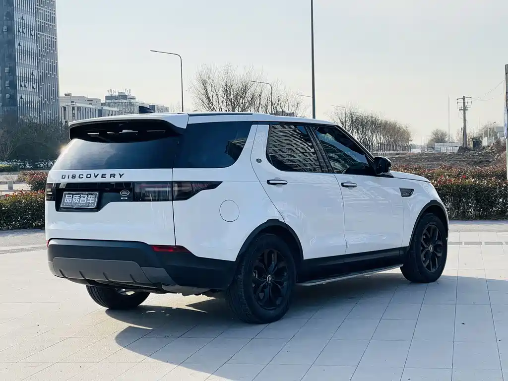 Land Rover Discovery 2020 — фото 19