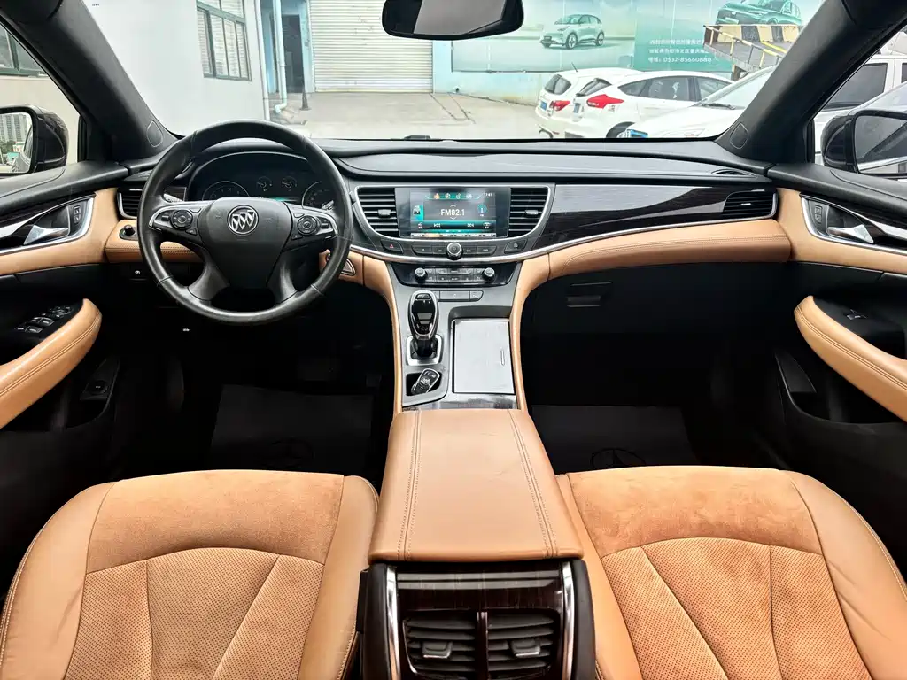 Buick LaCrosse 2018 — фото 13