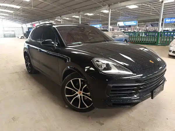 Porsche Cayenne 2023