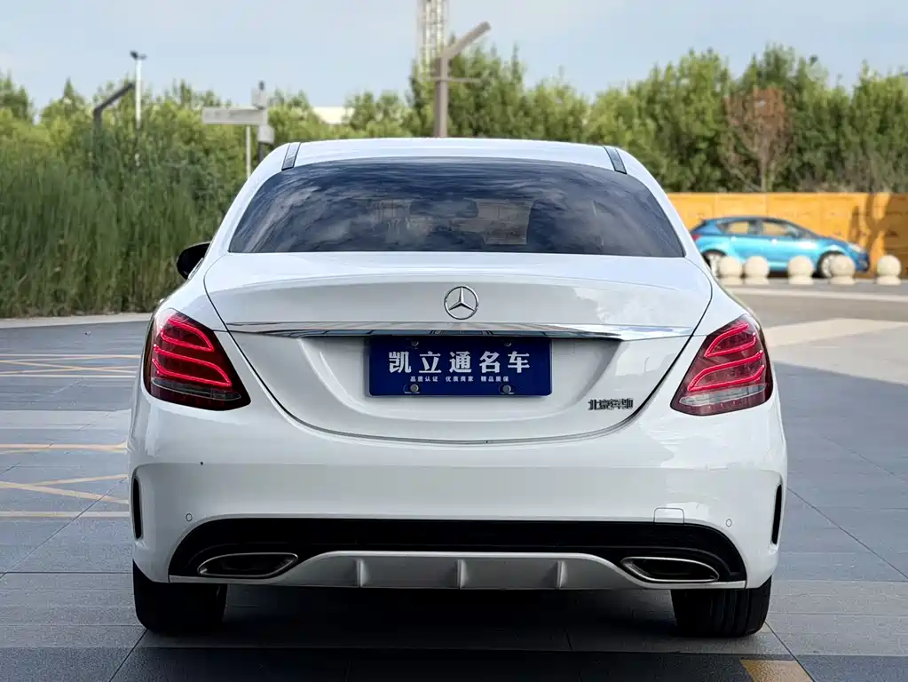 Mercedes-Benz C-Class 2019
