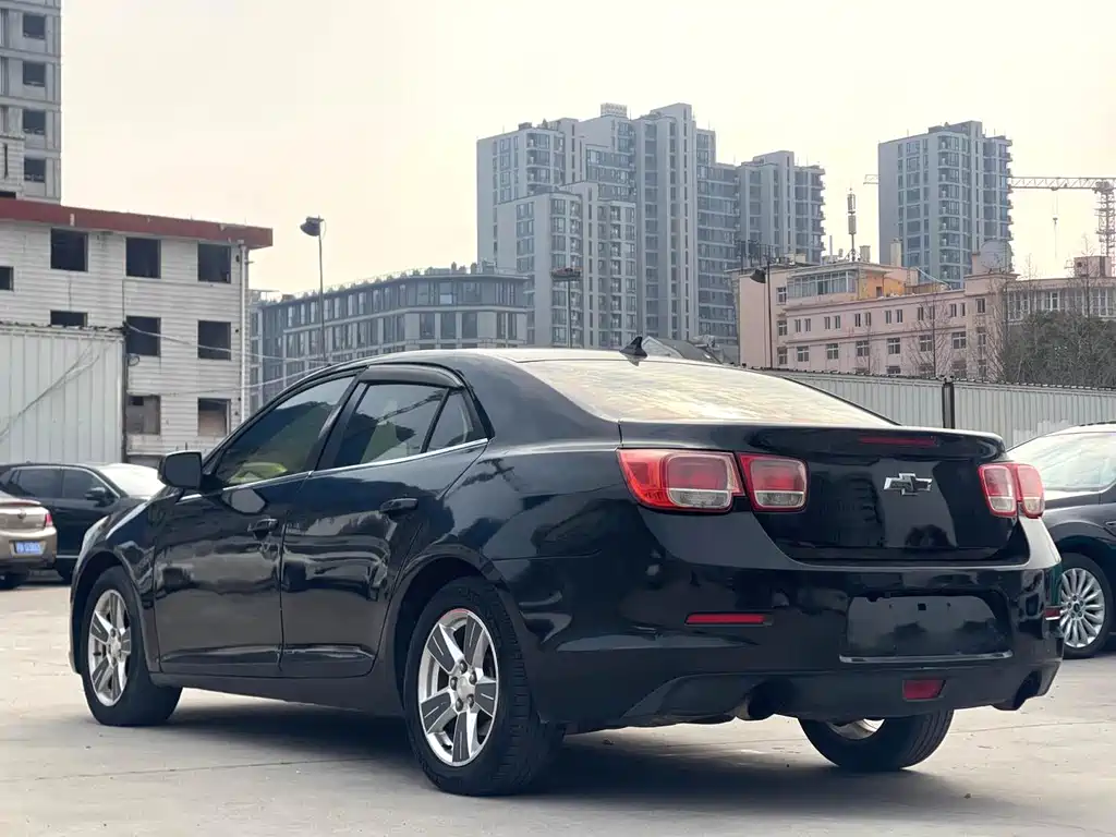 Chevrolet Malibu 2014 — фото 14