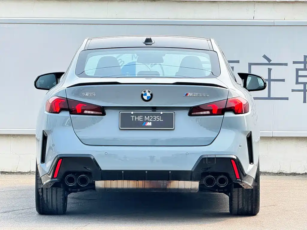 BMW M235L — фото 4