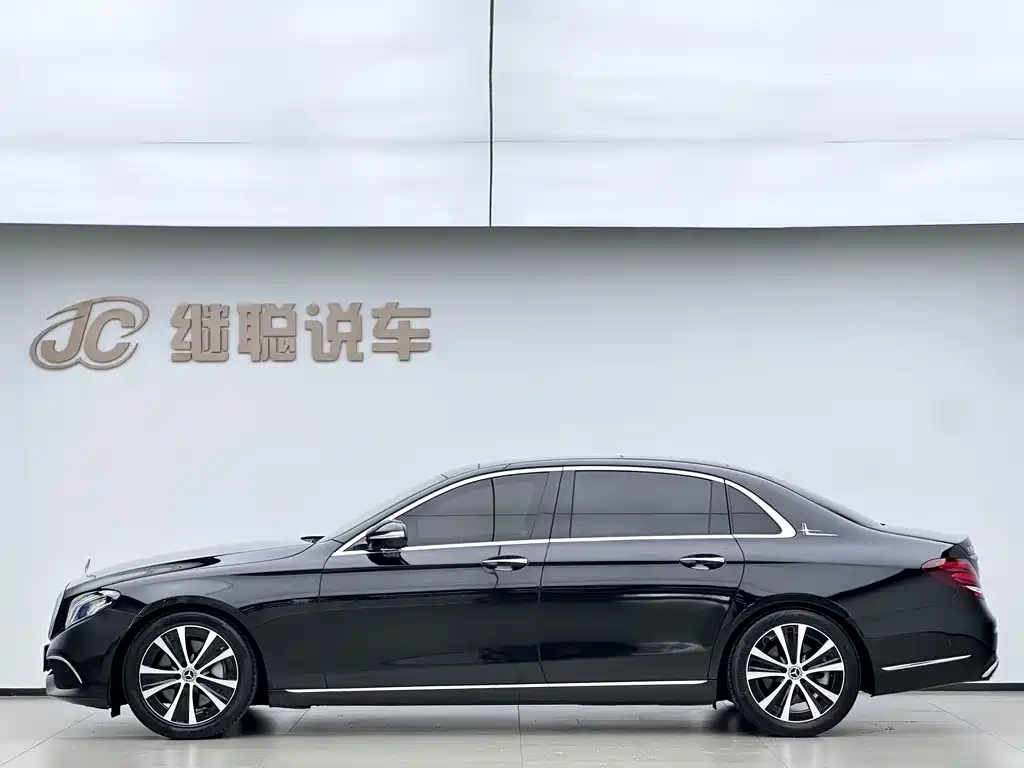 Mercedes-Benz E-Class New Energy 2020 — фото 13