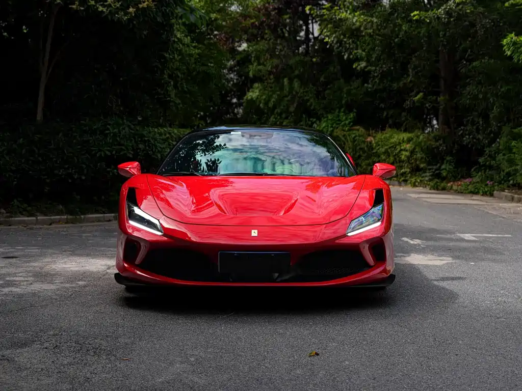Ferrari F8 2021 — фото 1
