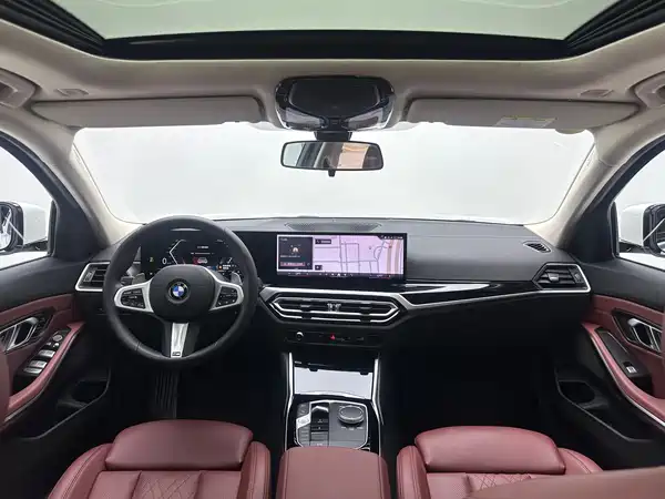 BMW 3 Series 2024