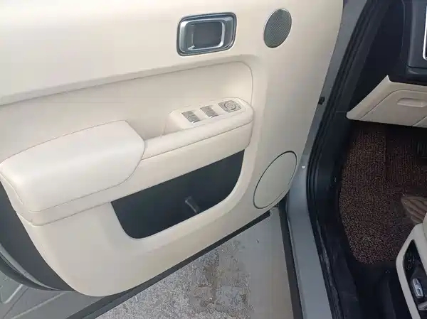 Li Auto L9 2022