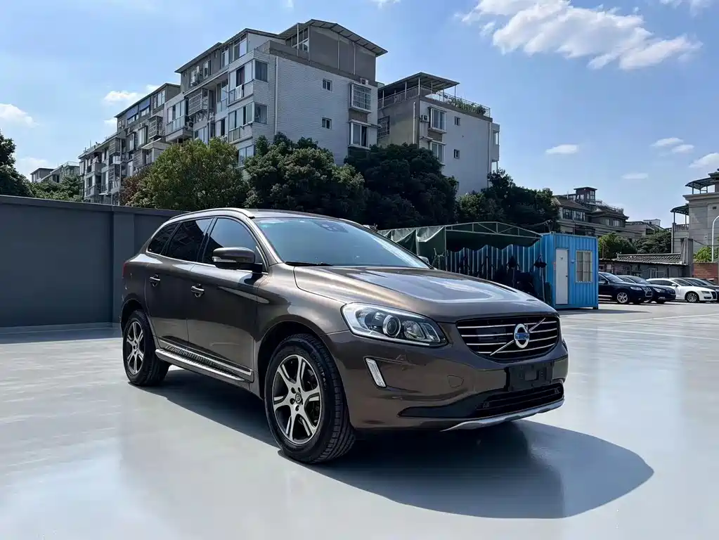 Volvo XC60 2014 — фото 3