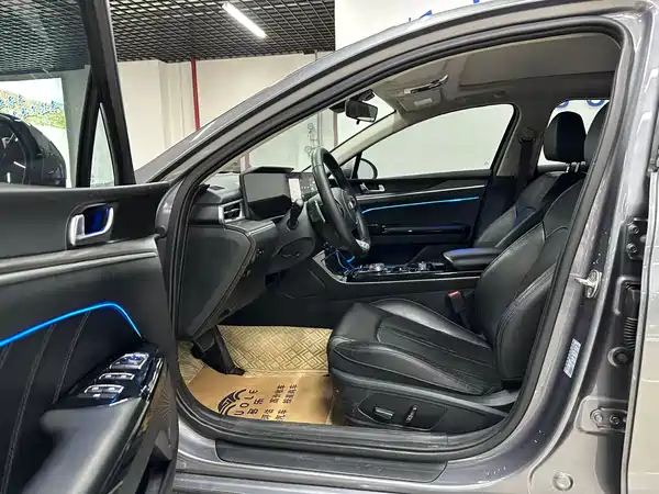 Kia K5 2020