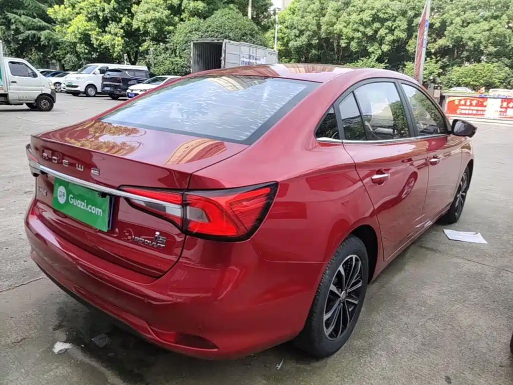 Roewe i5 2020