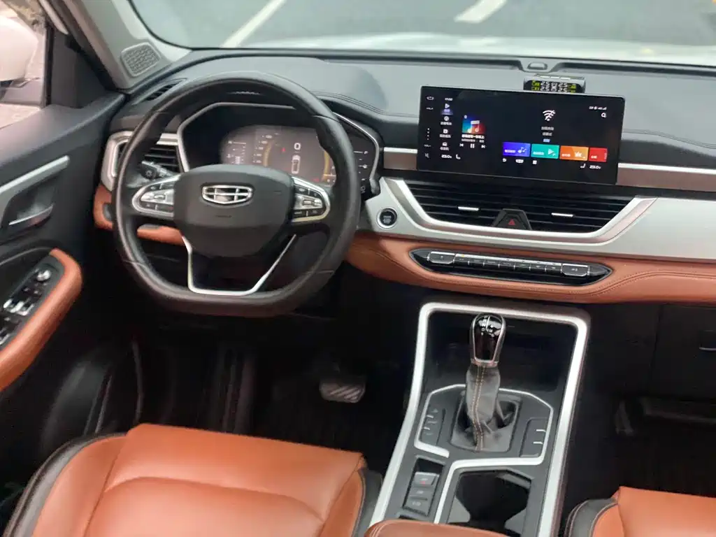 Geely Vision X6 2019 — фото 13