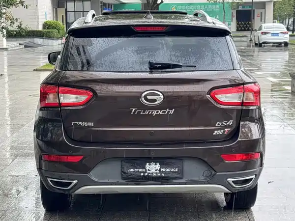 GAC Trumpchi GS4 2016