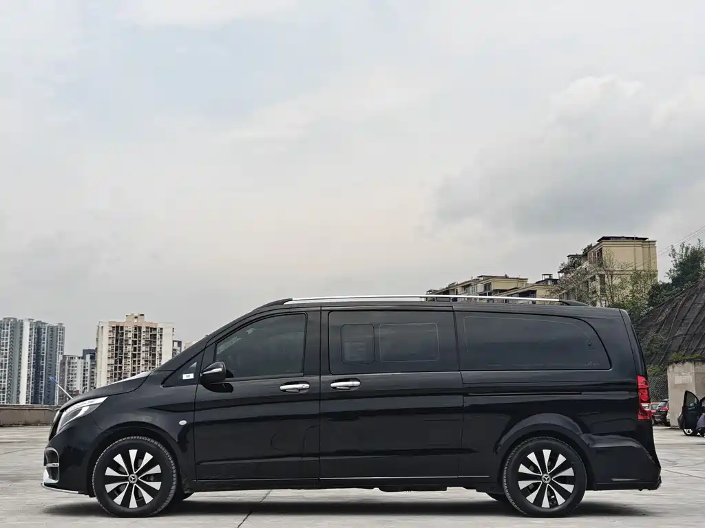 Mercedes-Benz Vito 2022 — фото 6