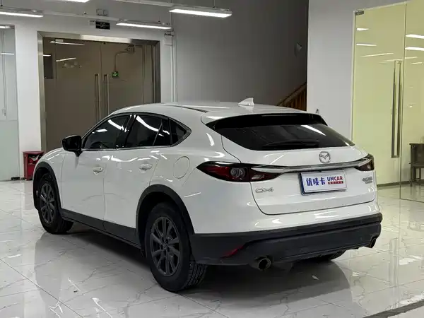 Mazda CX-4 2021