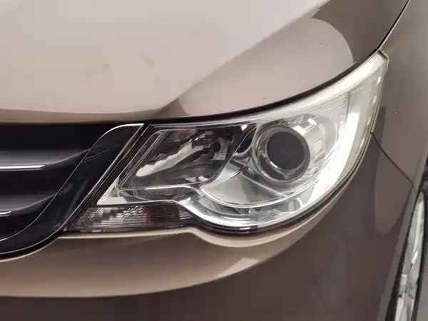 Baojun 730 2015