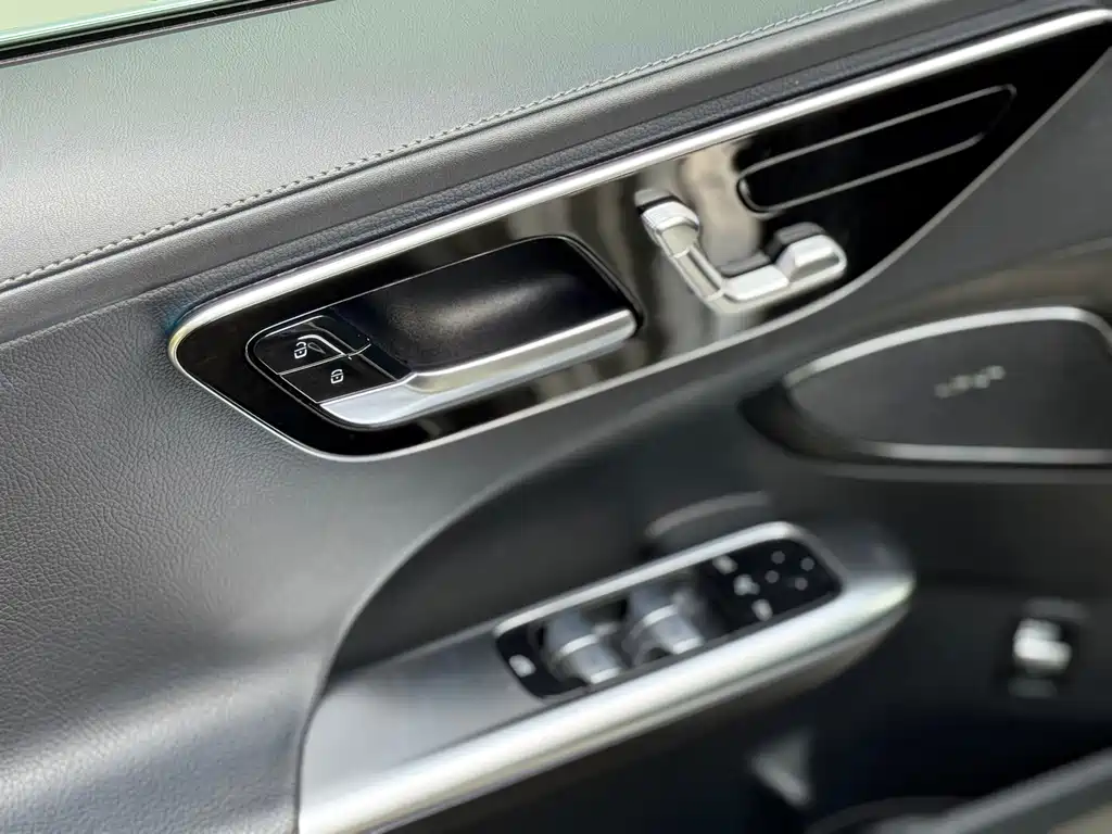 Mercedes-Benz C-Class 2022 — фото 25