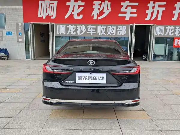 Toyota Camry 2024