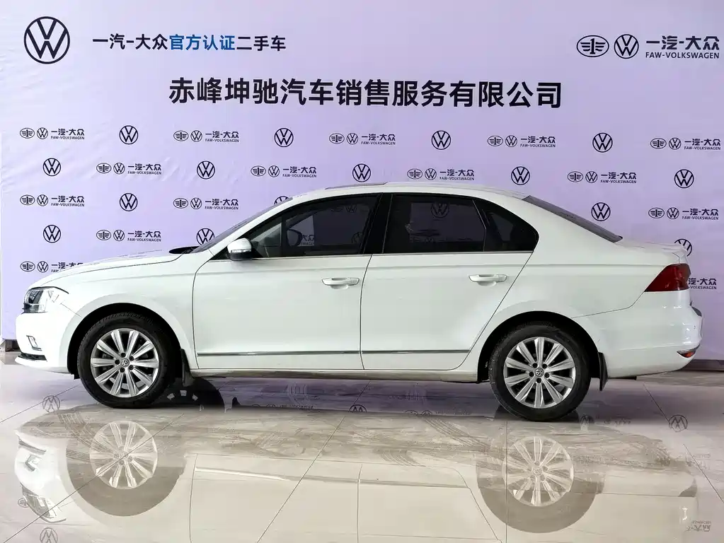Volkswagen Bora 2021