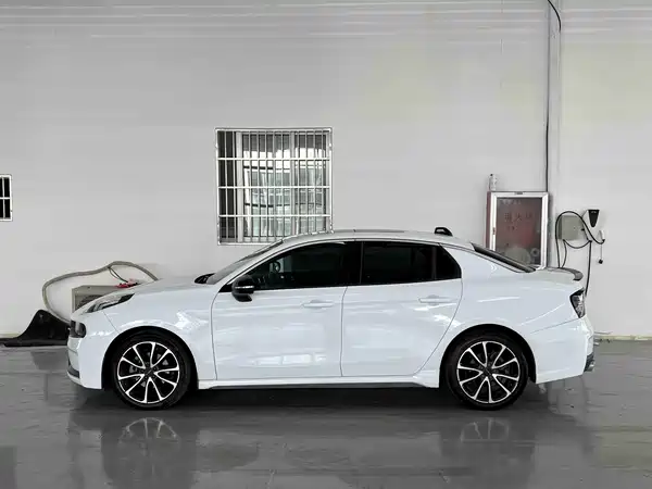 Lynk & Co 03 2019