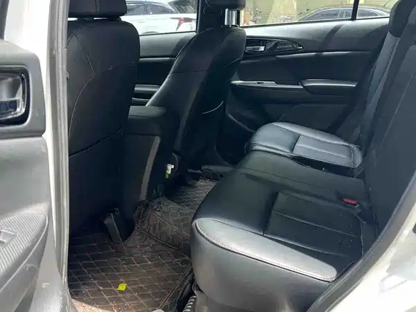 Mitsubishi Yige 2019