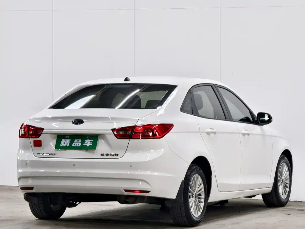 Ford Escort 2018