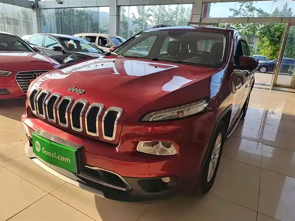 Jeep Cherokee 2016