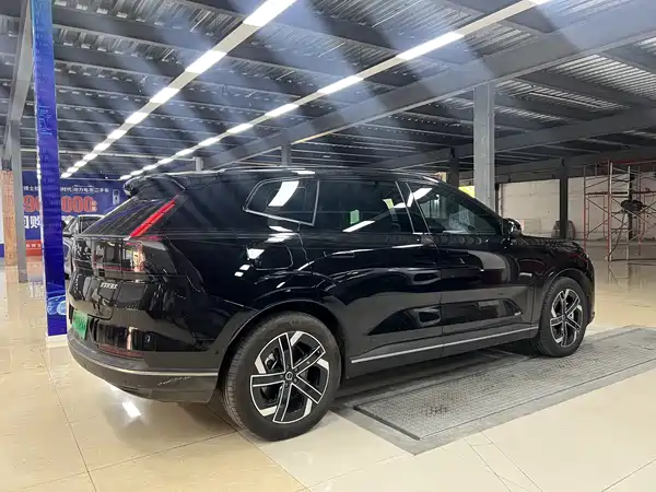 Volvo XC70 Plug-In Hybrid 2026