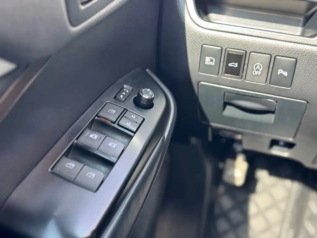Toyota Highlander 2020 — фото 10