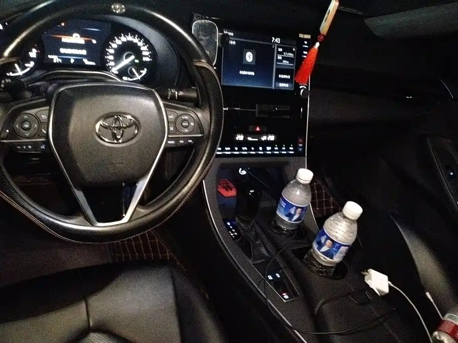 Toyota Avalon 2020 — фото 12