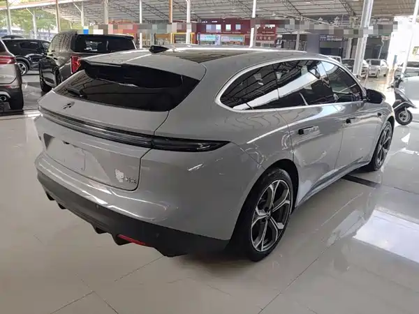 NIO ET5T 2025