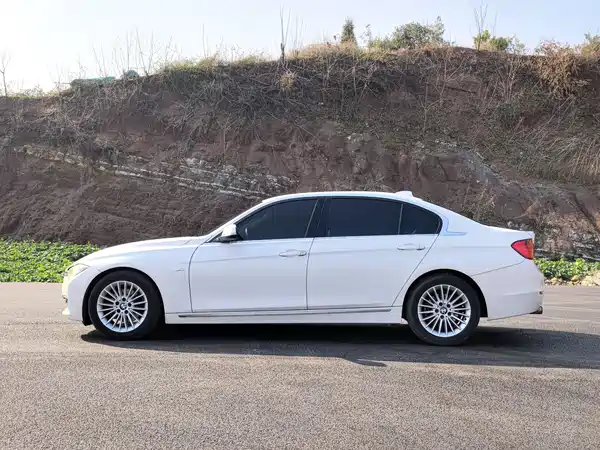 BMW 3 Series 2015