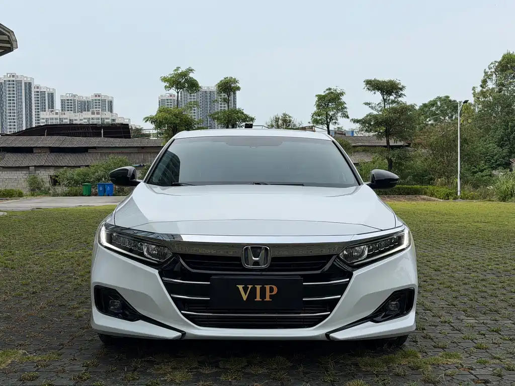 Honda Accord 2022 — фото 2