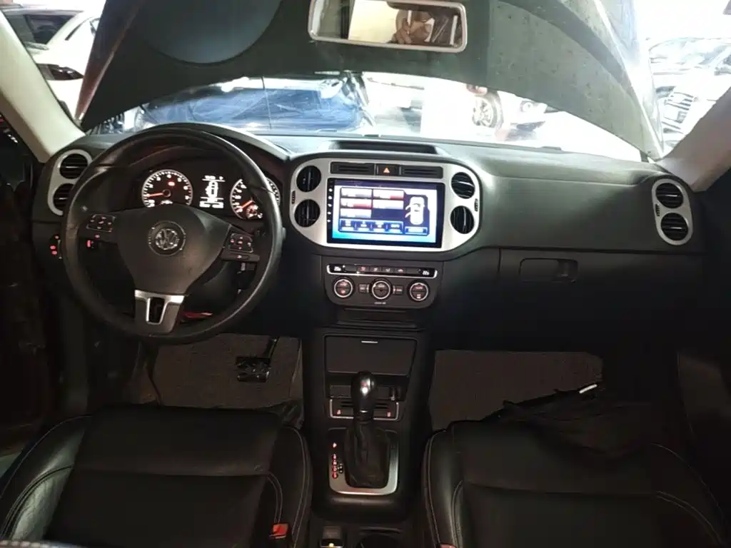 Volkswagen Tiguan 2017 — фото 10