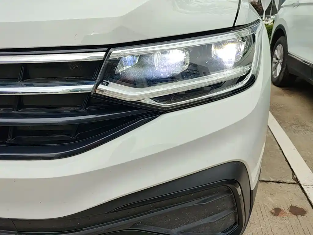 Volkswagen Tiguan L 2024 — фото 18