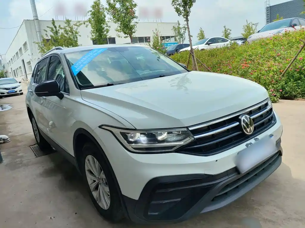 Volkswagen Tiguan L 2024 — фото 22