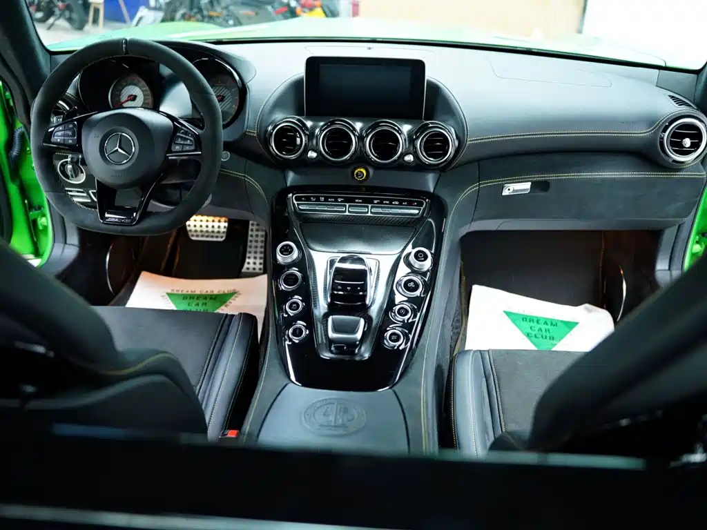 Mercedes-Benz AMG GT 2018 — фото 42
