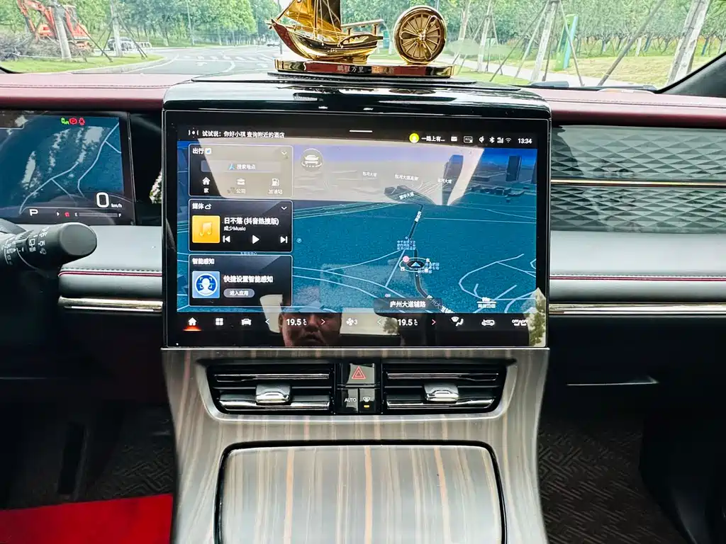 GAC Motor Trumpchi M8 2023 — фото 13