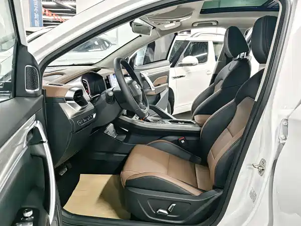 Geely Binyue 2019